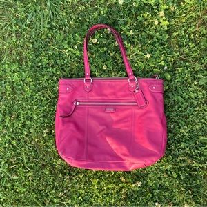 Authentic Y2K Vintage Coach